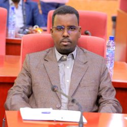 Xil, Maxamuud Shire Cismaan Xil, Maxamuud Shire Cismaan